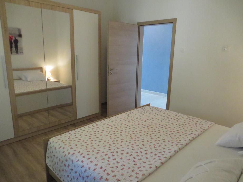 Banic Apartments With Pool 比奥格勒·纳·莫鲁 客房 照片