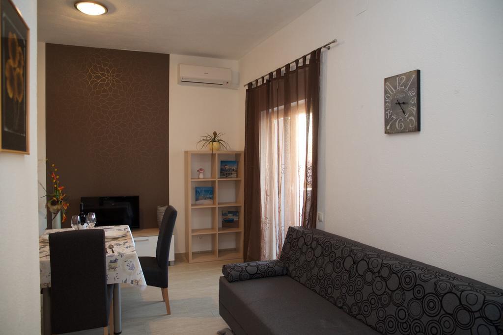 Banic Apartments With Pool 比奥格勒·纳·莫鲁 客房 照片