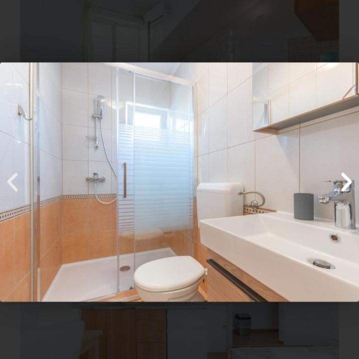 Banic Apartments With Pool 比奥格勒·纳·莫鲁 外观 照片