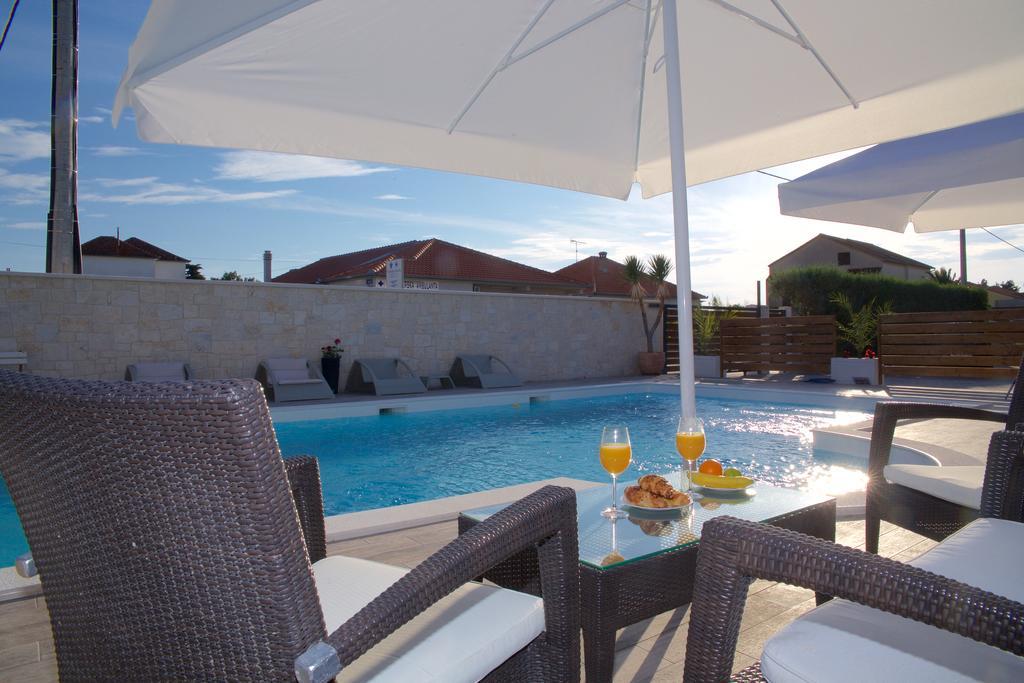 Banic Apartments With Pool 比奥格勒·纳·莫鲁 外观 照片